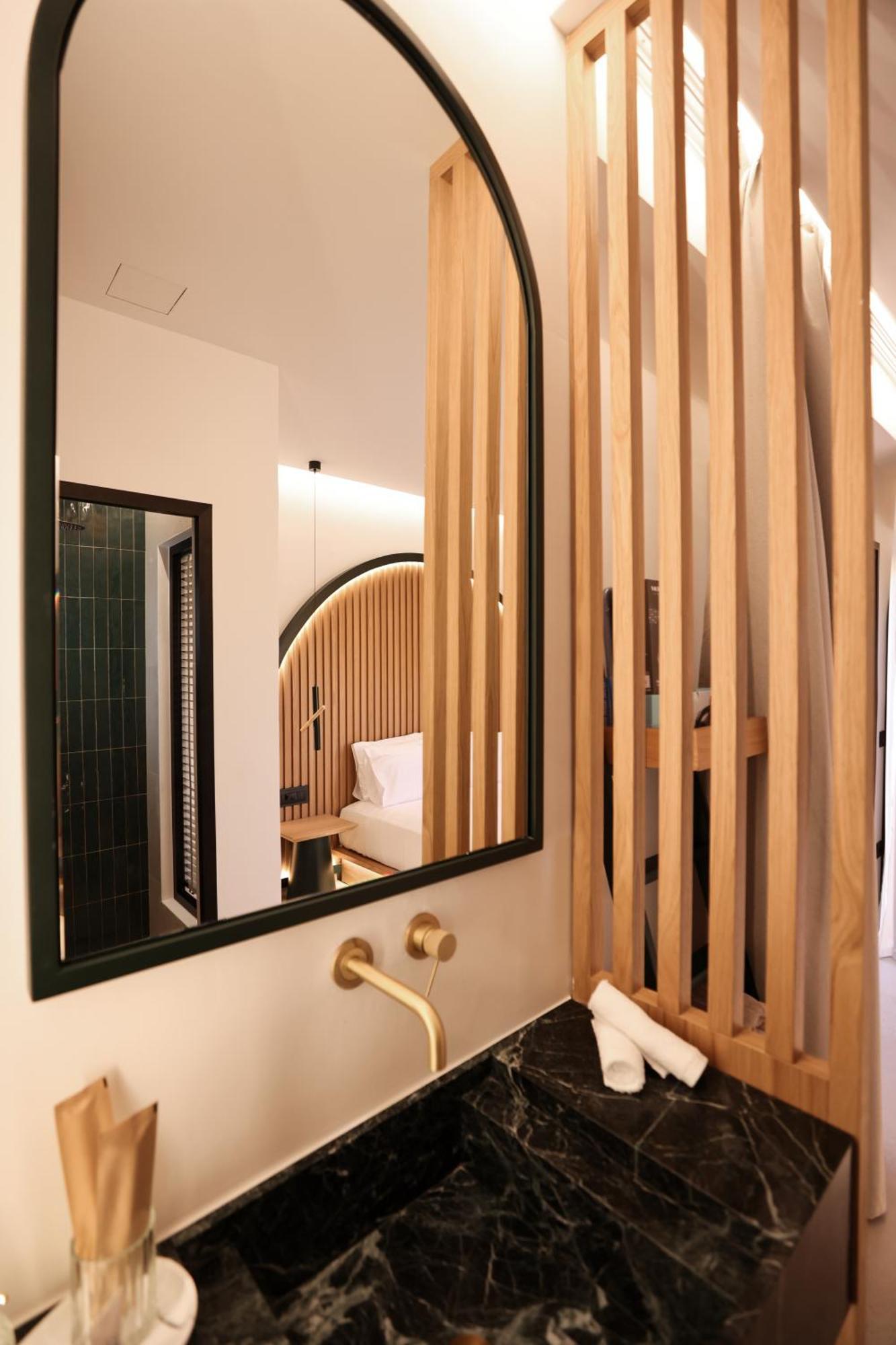 Queen Kalliopi Suites Plintri Exteriör bild